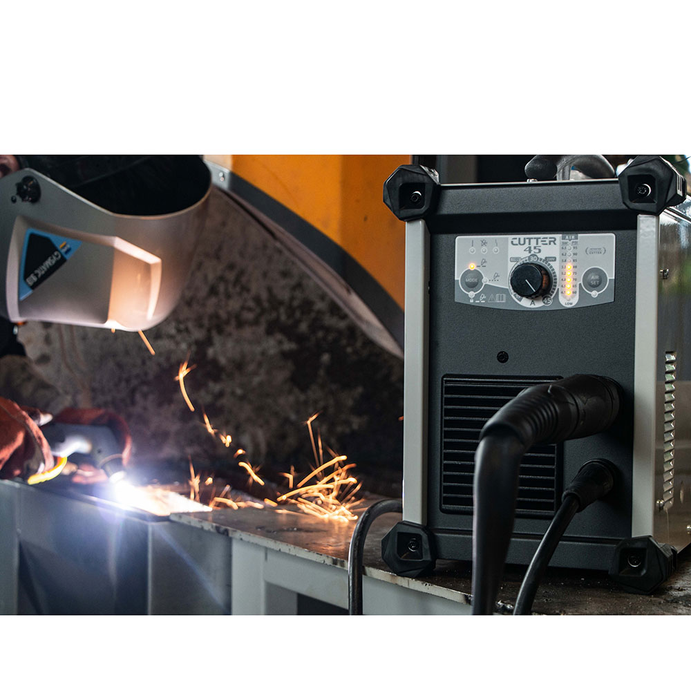 GYS Plasma Cutter 45amp single phase.